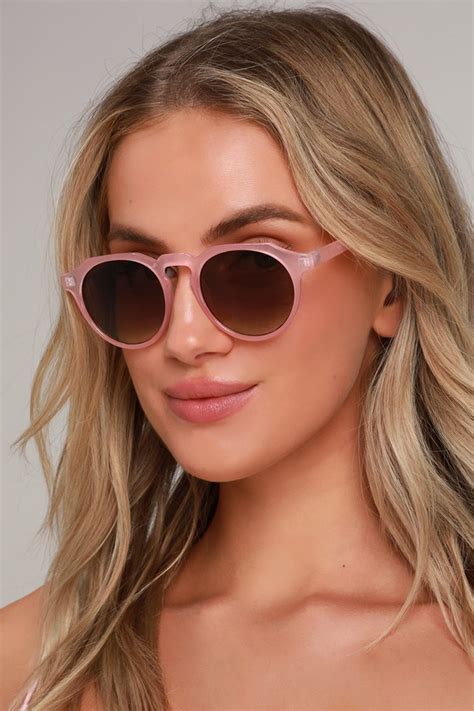 cute pink sunglasses clear sunglasses round sunglasses lulus