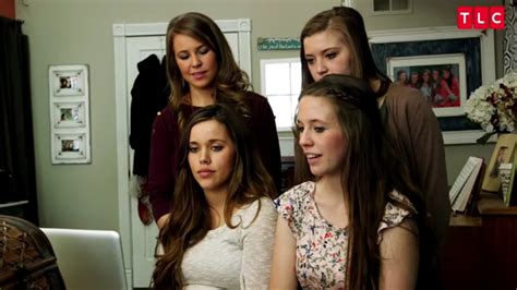 10 Rules The Duggar Sisters Are Meant To Follow But Dont