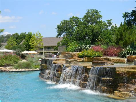 5 Resorts In Texas That Are Worth The Splurge Travelingmom Texas