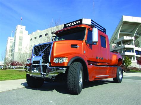 Volvo Trucks Showcases Custom Built Vhd Pickup For Construction Pros