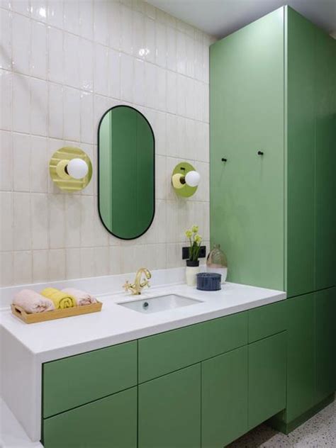 Small Bathroom Design Trends 25 Modern Ideas To Refresh Small Rooms