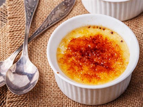 Classic creme brulee recipe made with creamy custard and crisp caramelized topping is a great ingredients for classic creme brulee recipe. Easy crème brûlée recipe - Saga
