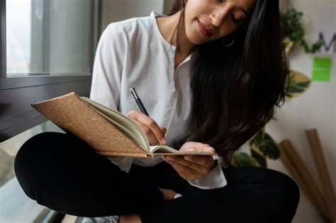 How To Start Journaling 7 Tips And Techniques For Beginners