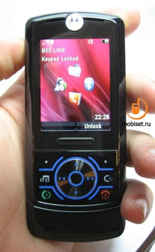 Видеообзор Обзор Motorola Rokr Z6 Музыка без границ подробные разбор