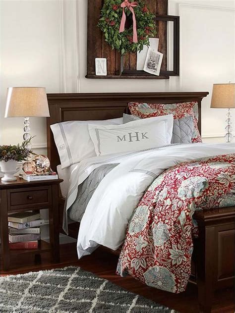 April 19, 2020 at 7:06 am. 33 Best Christmas Decorating Ideas for Your Bedroom ...