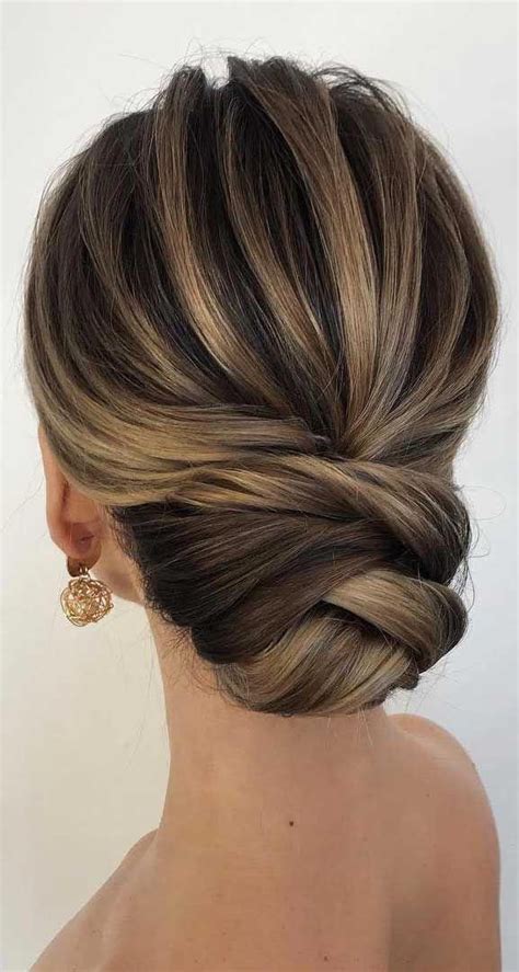Wedding Updos For Shoulder Length Hair A Guide To The Perfect