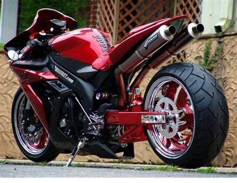 The super power circuit sport motorcycle is awaiting its official launch to the customers. Custom R1 | Yamaha Sport Bikes | Pinterest | Yamaha sport