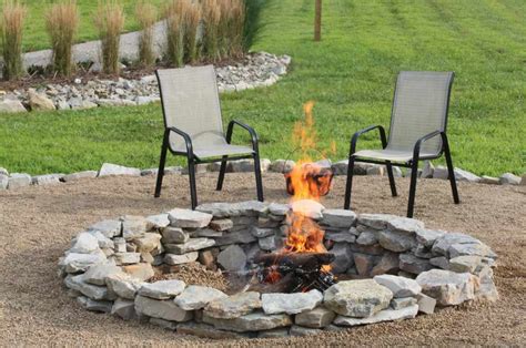 How To Build A Stone Fire Pit Diy Projects Craft Ideas