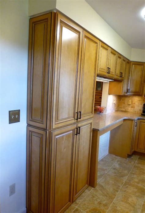 We realize that no two kitchens are alike in their design and each persons at rta wood cabinets, we offer free kitchen design! Pantry Cabinet: Kitchen Wall Pantry Cabinet with Horizon ...