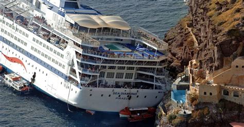Cruise Ship Sea Diamond Strikes Santorini Coast Before Sinking