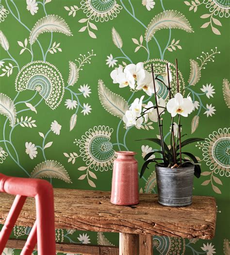 Hakimi wallpaper, in colour emerald, from sanderson's caspian collection. Sanderson - Hakimi Wallpaper