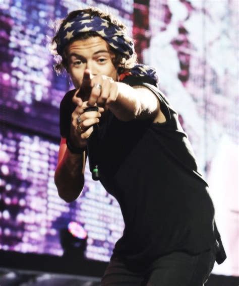 Hey You Yeah Harry S Pointing At You Go Follow His Girlfriend Ediexx Otherwise You Ll Be