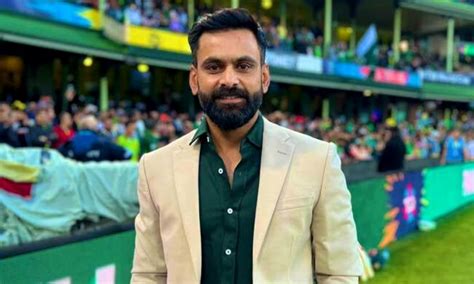 Pakistani Star Cricketer Mohammad Hafeez S House Robbed In Lahore We News
