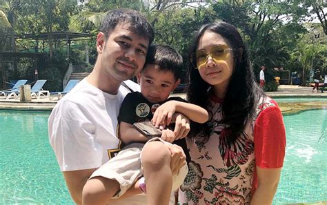 We did not find results for: Kocaknya Rafathar Gambar Pakai Lipstik Mahal Nagita, Naik Lamborghini Cuma Buat Beli Mie