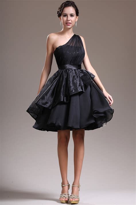 Now, we see wedding guests in black cocktail dresses a lot, but not black dresses for brides. Black Cocktail Dresses - Bold and Beautiful - Ohh My My