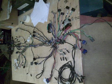 Land rover engine wiring harness series 2 & 2a 54954720. Trouble with Military loom - Military Forum - LR4x4 - The ...