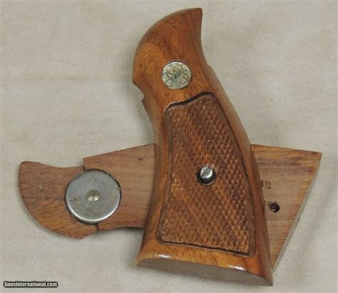 Smith Wesson K Or Large Frame Square Butt Walnut Grips 2