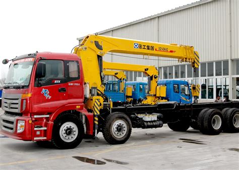 Durable 14 Ton Hydraulic System Truck Mounted Crane 63 Lmin Oil Flow