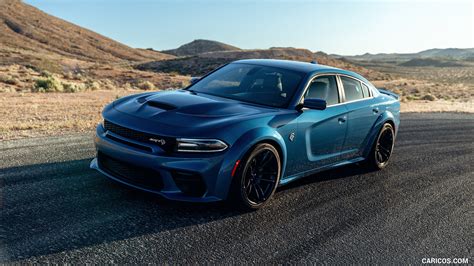 2020 Dodge Charger Srt Hellcat Widebody Front Three Quarter Caricos
