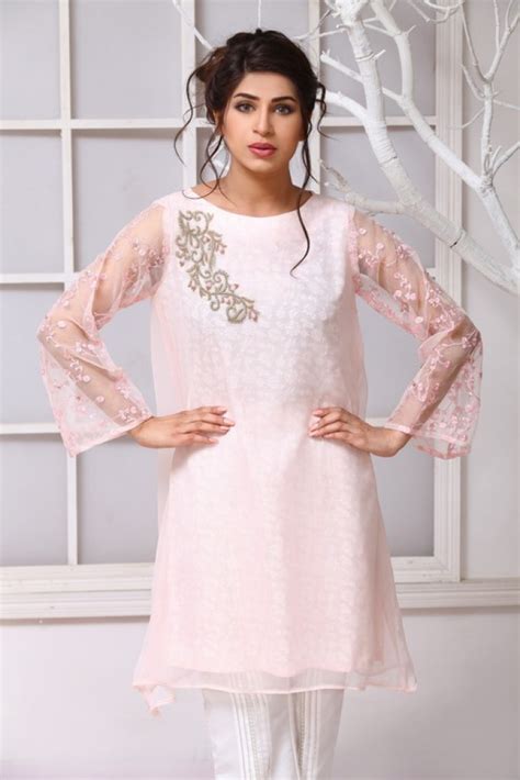 Latest Women Kurta Styles Designs 2019 By Change Kurta Collection