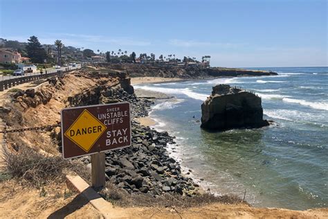 Visiting Sunset Cliffs Natural Park In San Diego Nothing Familiar