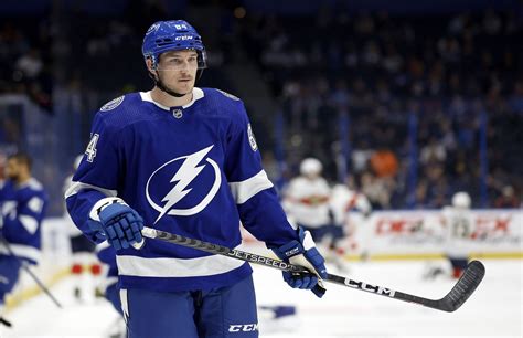 Tampa Bay Lightning May Re Sign Tanner Jeannot Trade Ross Colton Per