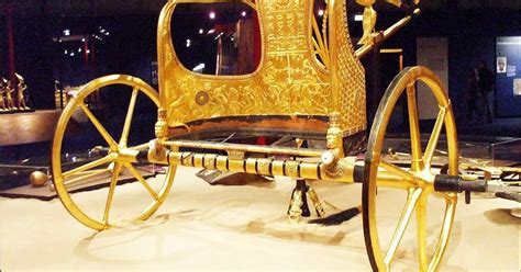 King Tutankhamens Military Chariot Moved To New Egyptian Museum