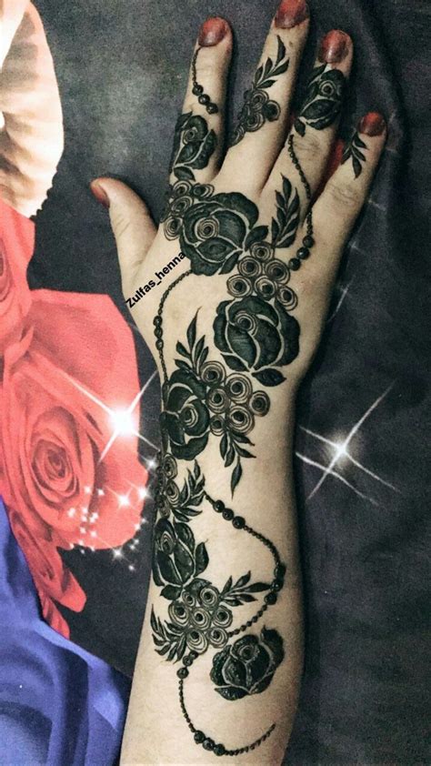 If you prefer simple and yet gorgeous henna tattoo designs, then the flower pathway design might be an ideal choice for you. Rose mehndi designs, Henna tattoo designs, Henna d