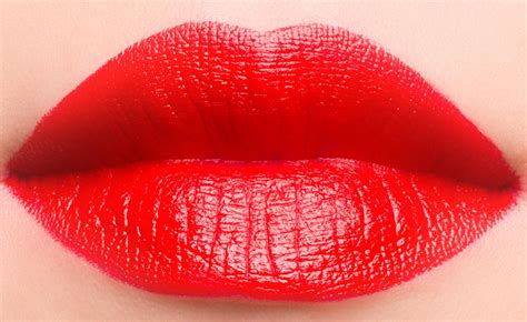We Tried This Universal Red Lipstick On Different People Beautylish
