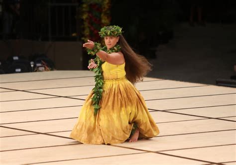 Oahu Wahine Wins Miss Aloha Hula Hawaii Tribune Herald