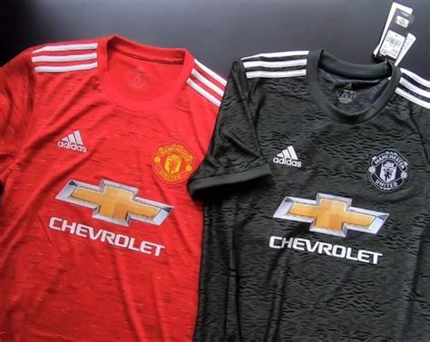 As a debut shirt, it's not much. Manchester United's new home kit for the 2020/21 season ...