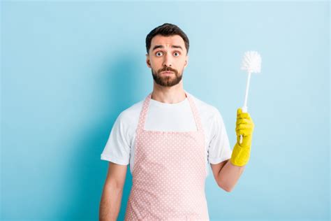 Bathroom Cleaning Mistakes Most Of Us Still Make