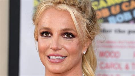 Britney Spears Judge Denies Request To Remove Father From Conservatorship Read Qatar Tribune