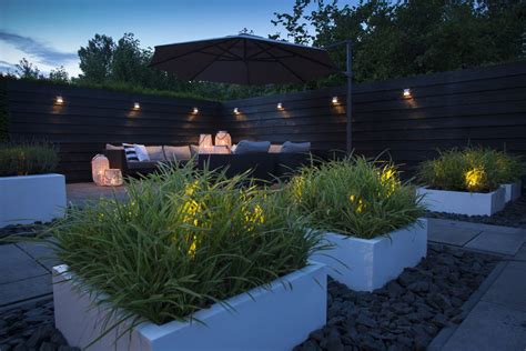 Mit werkzeugen von fiskars arbeiten sie das ganze jahr über einfacher und effektiver. Illumination - Licht im Garten › Zinsser Gartengestaltung ...
