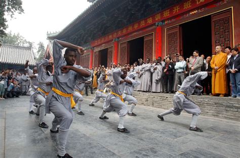 Africans Learn Kung Fu At Shaolin Temple 1 Cn
