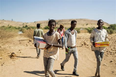 عواصف تجتاح مخيمات النزوح شرق السودان ومفوضية اللاجئين توجه نداءً للمساعدة مهاجر نيوز