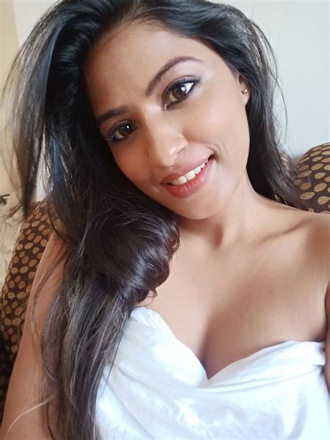 Watch Free Onlyfans Photos And Videos Of Anjali Gaud On FansFan