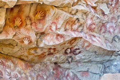 Cave Of Hands Cueva De Los Manos Patagonia Prehistoric Painting Art