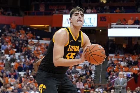 Luka garza's career as an ncaa athlete is over, and he's now eligible to profit off his name, image and likeness. Iowa basketball star Luka Garza set to launch NFT auction ...