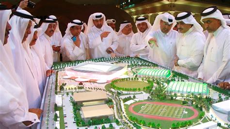 لمتابعة آخر الأخبار @roadto2022news | for english. FIFA analiza cambiar sede de Qatar 2022 | Revista Estadio
