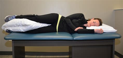 The pillow adds alleviation and eliminates pressure by maintaining the knees on top of one another. Pillow basics from the Mayfield Physical Therapy team ...