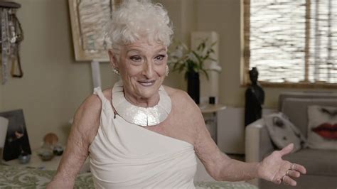 83 Year Old Woman Wont Let Her Age Stop Her From Casually Dating Rtm Rightthisminute