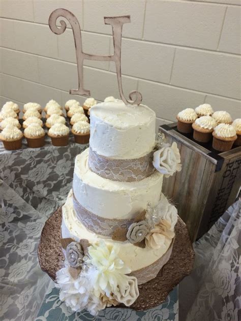 Rustic Burlap And Lace Wedding Cake Burlap Lace Wedding Cake Lace
