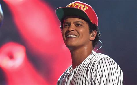 After bursting onto the scene with his song nothin … Bruno Mars Net Worth 2020 - How Much is He Worth? - FotoLog