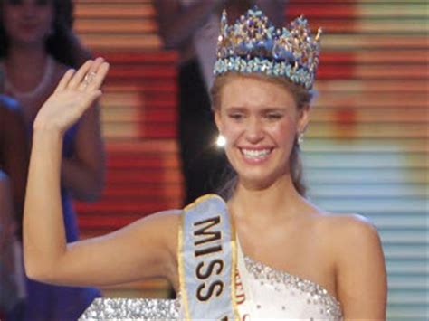 Soft Spoken 18 Year Old American Wins Miss World The Blade