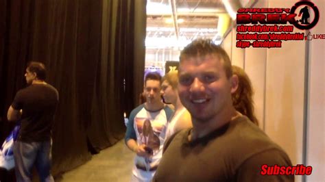 Phil Heath Meets Fans At Body Power Expo 2013 Fan Gets Mad With