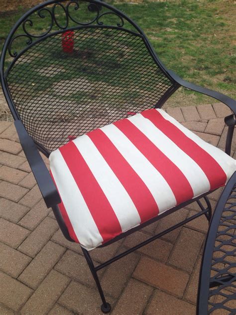 Diy cushion covers are awesome because they cost a fraction of what it would to buy them, you get higher quality fabric, and can choose the colors and patterns of your choice. DIY patio cushion covers - Good Buy Belle