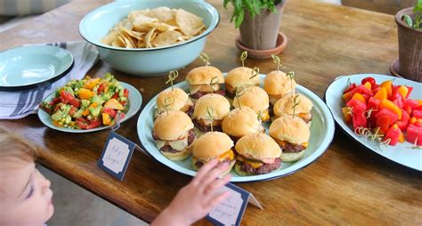 See more ideas about food, appetizer snacks, yummy food. Jenny Steffens Hobick: Party Food! Easy Menu Ideas ...