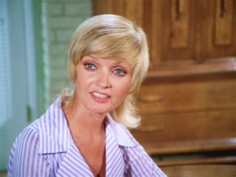 Brady Bunch Actress Florence Henderson Dead At Westsidetoday
