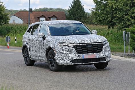 2023 Honda Cr V Spied In Europe Side Reflectors Hint At Possible Us